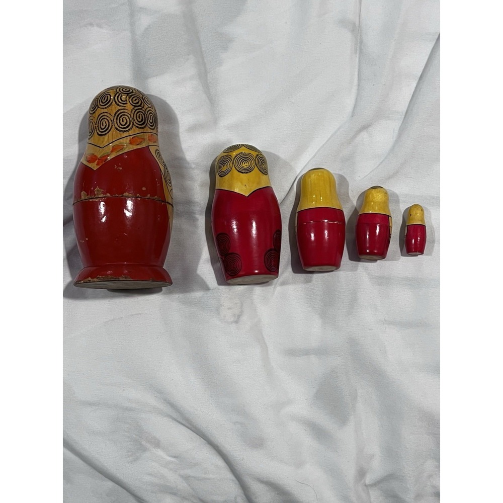 Vintage Russian Nesting Dolls Made In USSR Hand Painted Total Of 5 - Picture 8 of 8